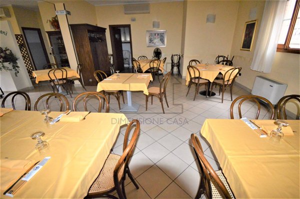 negozio in vendita a Carpi in zona Centro Storico