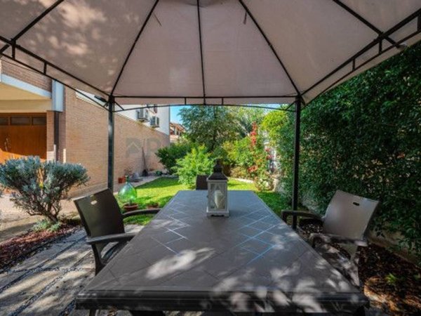 appartamento in vendita a Carpi in zona Gargallo