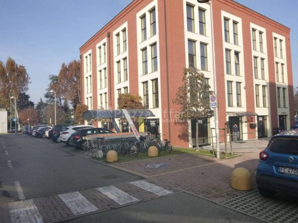 ufficio in vendita a Carpi in zona Quartirolo