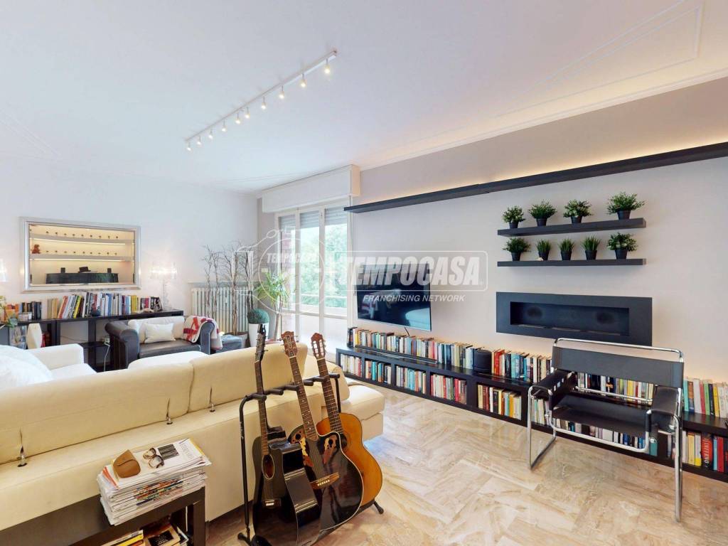 appartamento in vendita a Carpi in zona Centro Storico