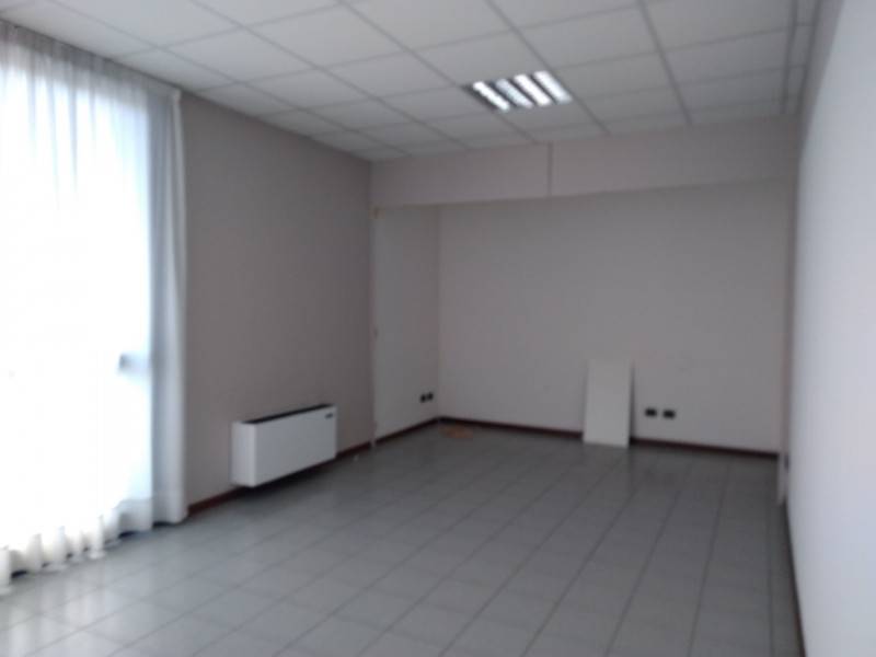 ufficio in vendita a Carpi