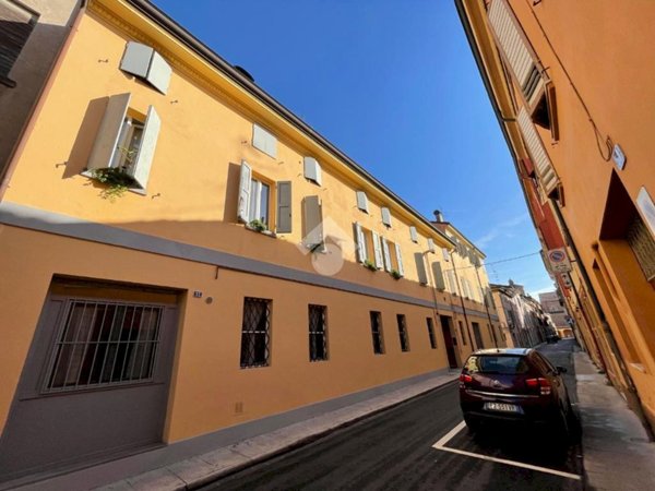 appartamento in vendita a Carpi in zona Centro Storico