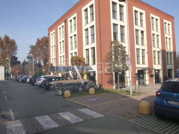 ufficio in vendita a Carpi in zona Quartirolo