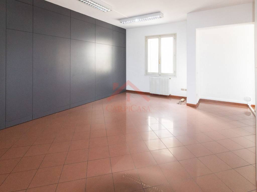 ufficio in vendita a Carpi