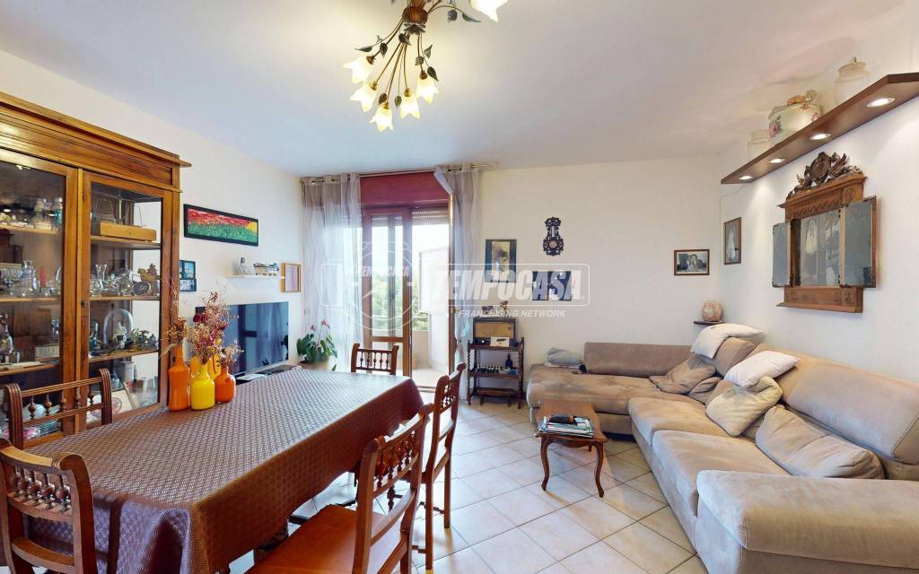 appartamento in vendita a Carpi in zona Cortile