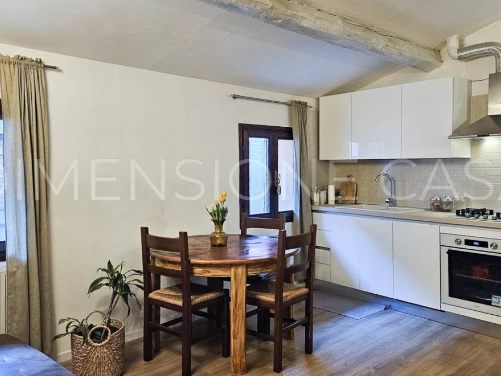 appartamento in vendita a Carpi in zona Centro Storico