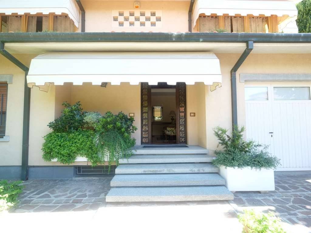 casa indipendente in vendita a Carpi