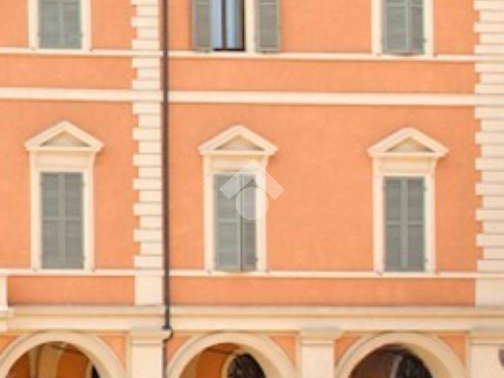 appartamento in vendita a Carpi in zona Centro Storico