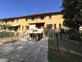 casa indipendente in vendita a Carpi in zona Cibeno Pile
