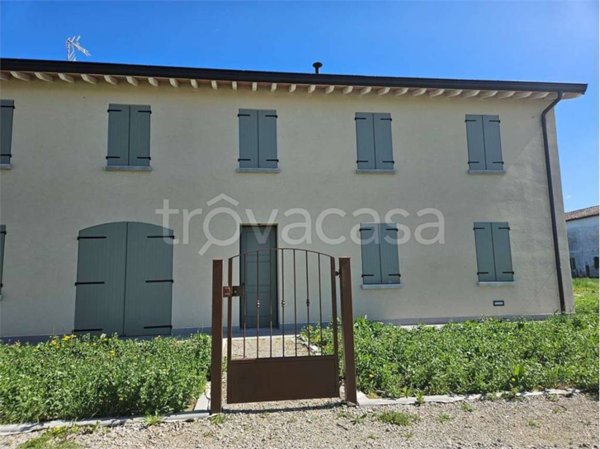 casa indipendente in vendita a Carpi in zona Cortile