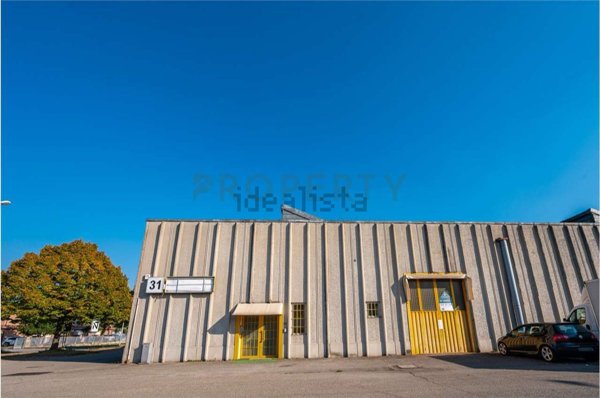 capannone in vendita a Carpi