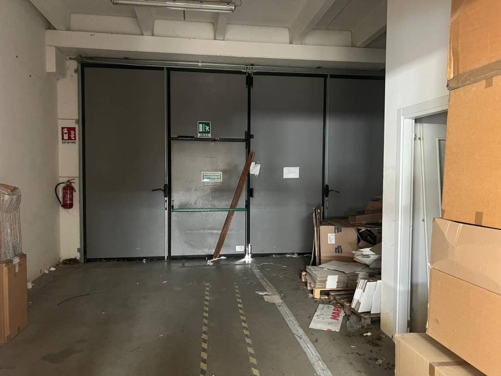 capannone in vendita a Carpi in zona Quartirolo