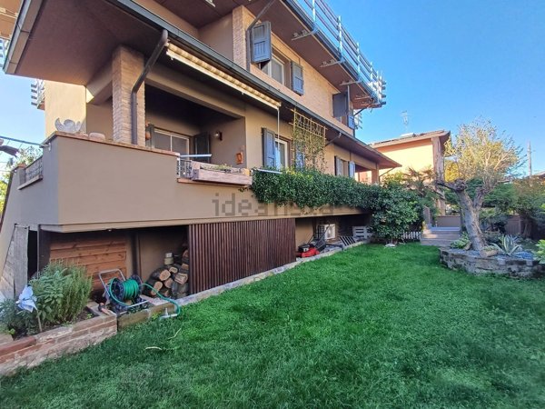 casa indipendente in vendita a Carpi in zona San Marino