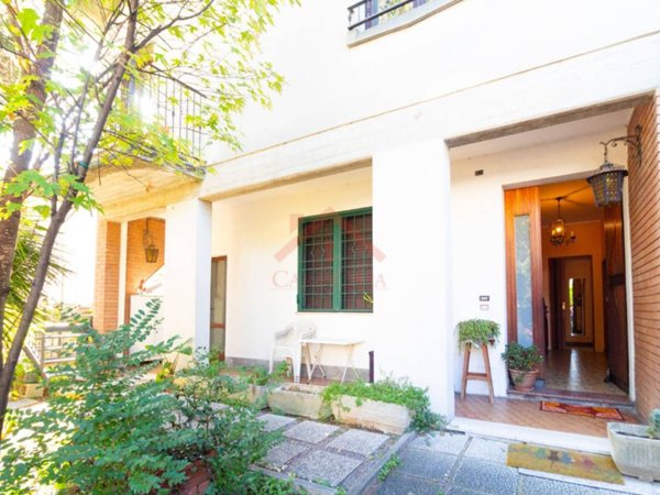 casa indipendente in vendita a Carpi