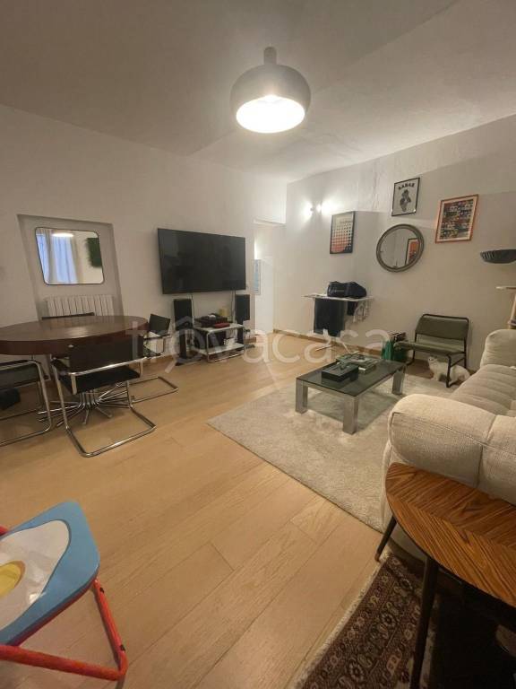 appartamento in vendita a Carpi in zona Centro Storico