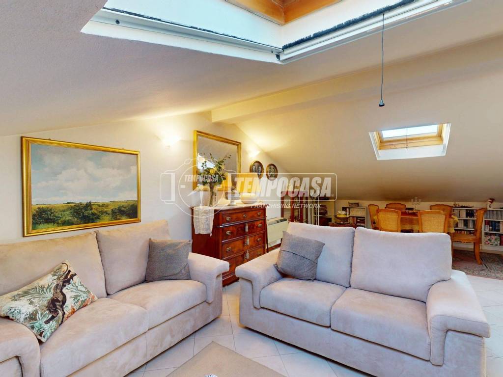 casa indipendente in vendita a Carpi in zona Cibeno Pile