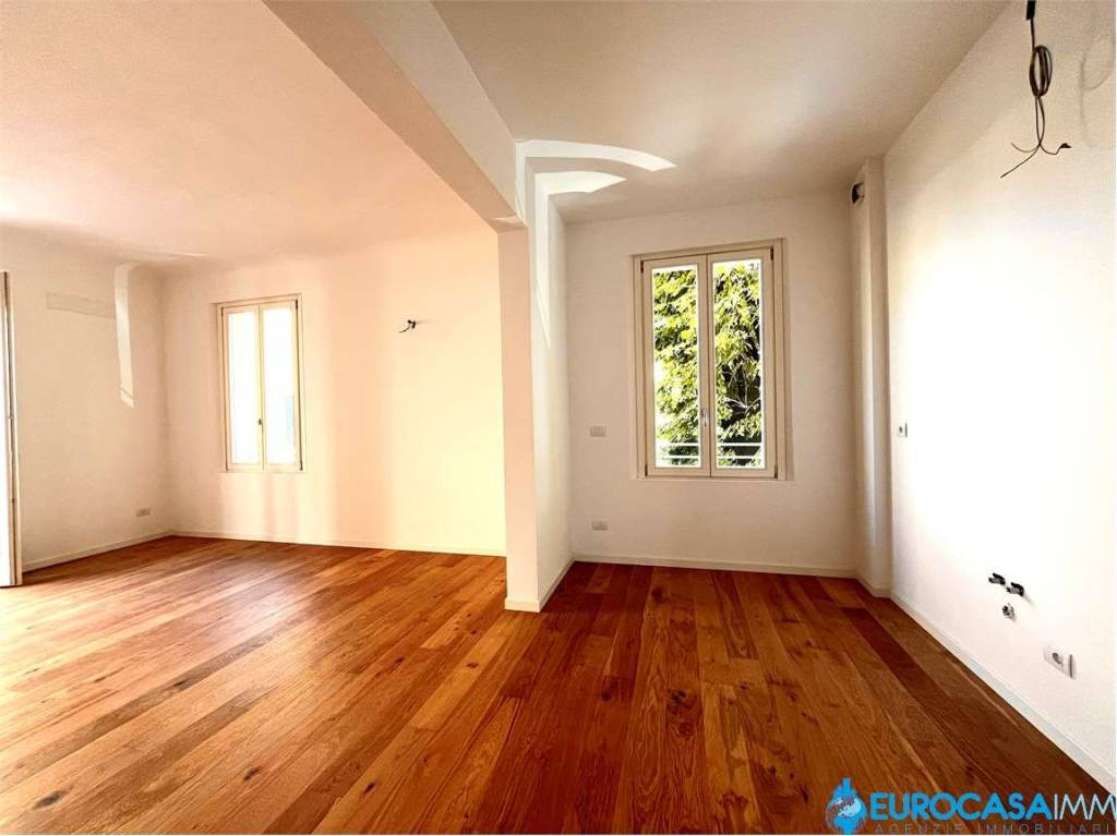 appartamento in vendita a Carpi in zona Centro Storico