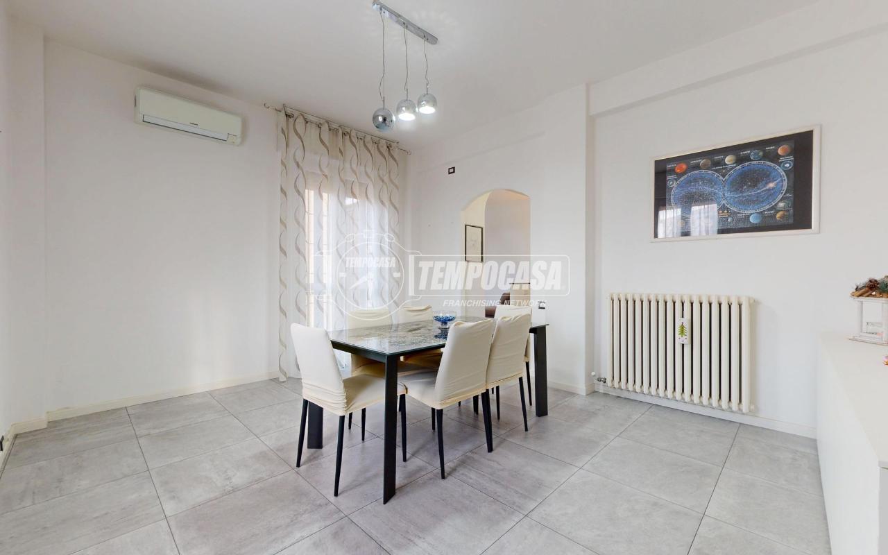 appartamento in vendita a Carpi in zona Quartirolo