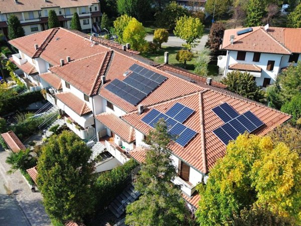 casa indipendente in vendita a Carpi in zona Quartirolo