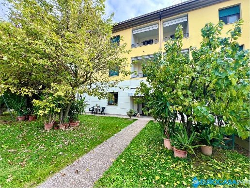 appartamento in vendita a Carpi in zona Cortile