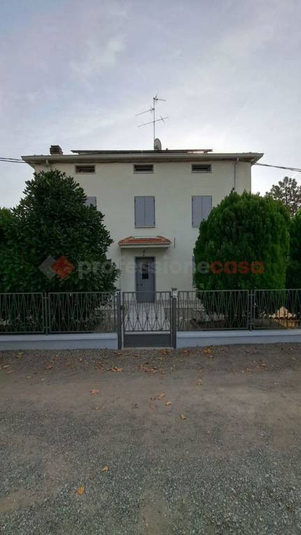 casa indipendente in vendita a Carpi in zona Fossoli