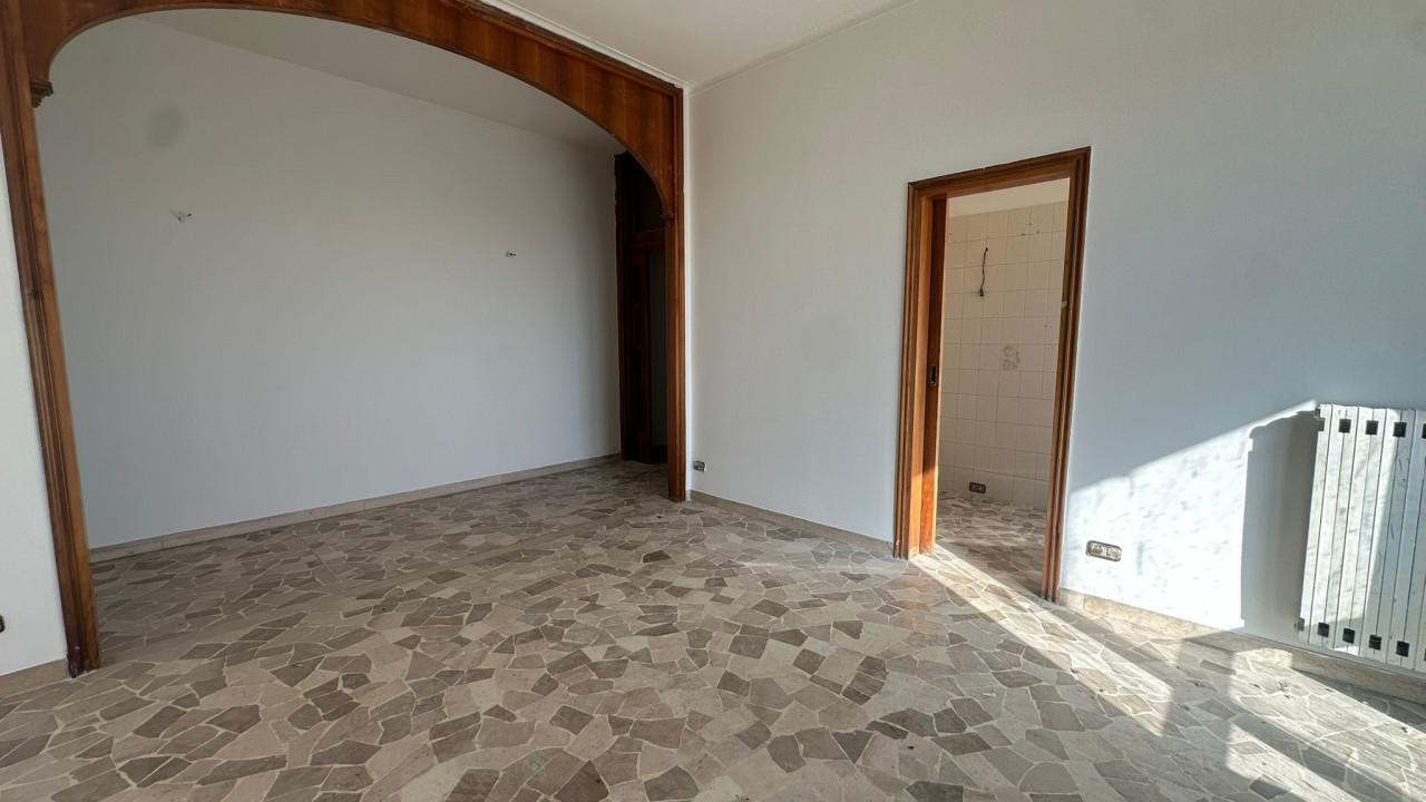 appartamento in vendita a Carpi in zona Centro Storico