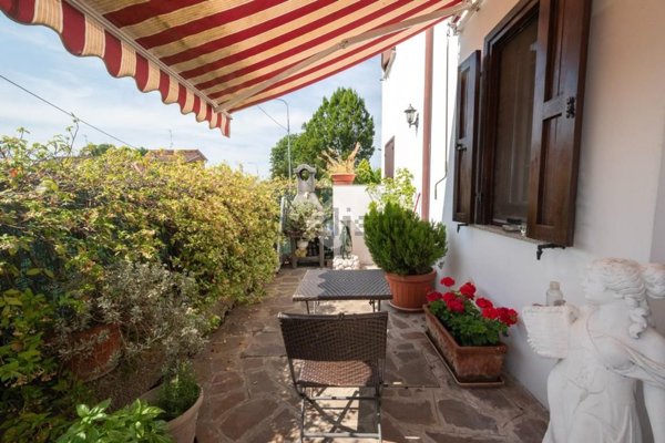 casa semindipendente in vendita a Carpi