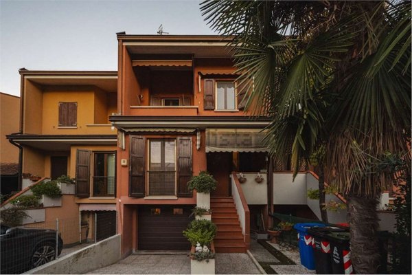 casa indipendente in vendita a Carpi in zona Santa Croce