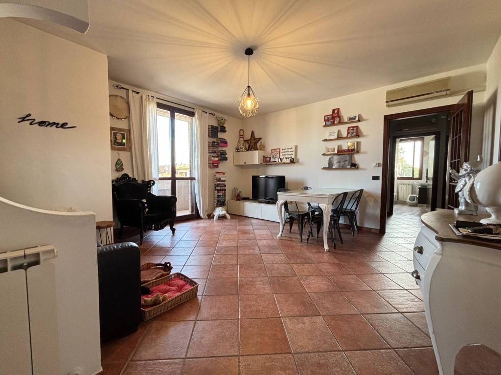 appartamento in vendita a Carpi in zona Gargallo