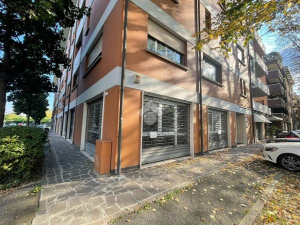ufficio in vendita a Carpi in zona Centro Storico