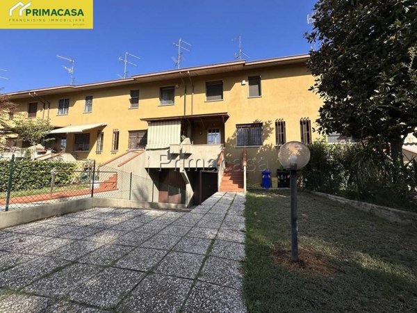 casa indipendente in vendita a Carpi in zona Cibeno Pile