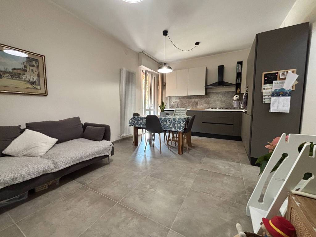 appartamento in vendita a Carpi in zona Cortile