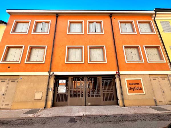 appartamento in vendita a Carpi in zona Centro Storico