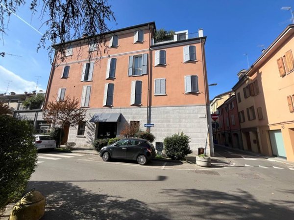 negozio in vendita a Carpi