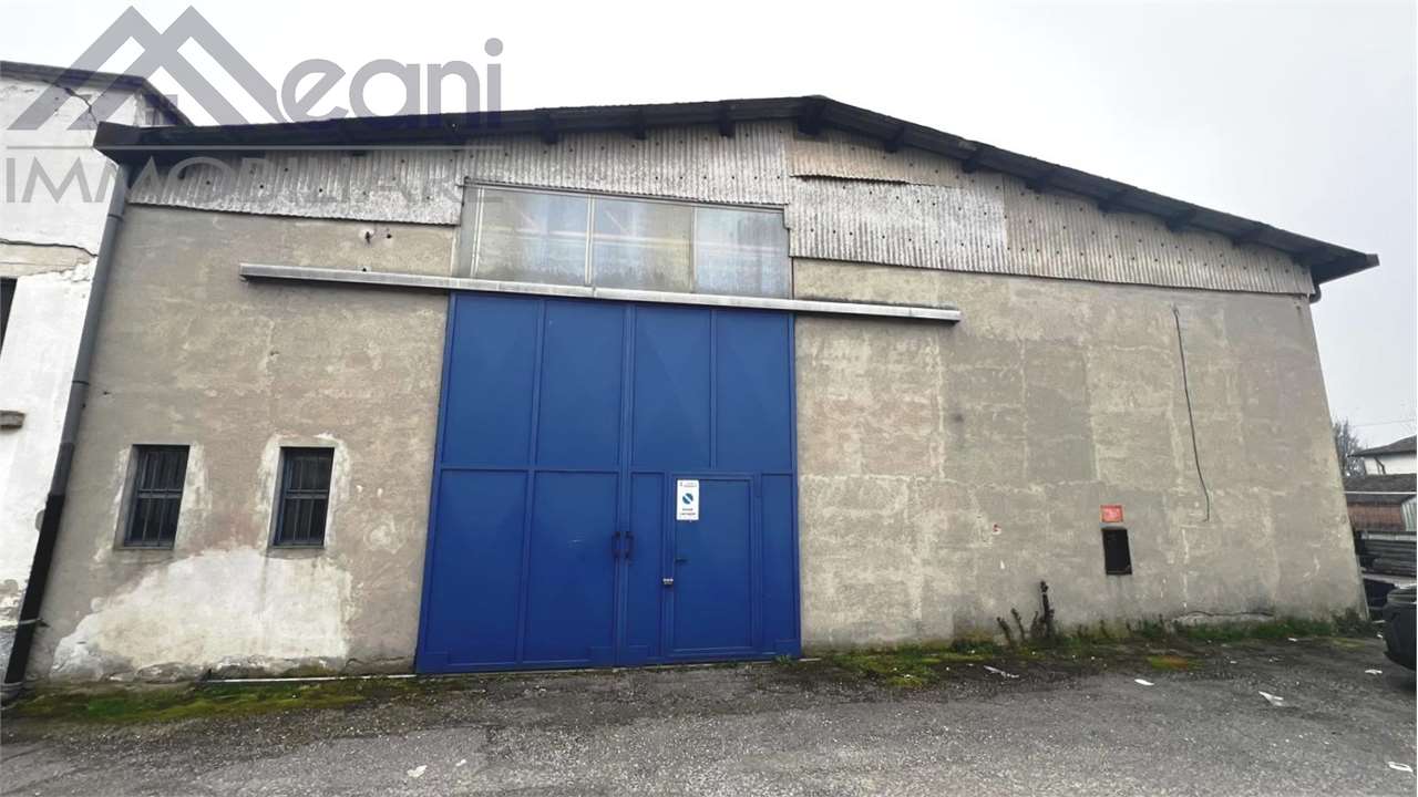 ufficio in vendita a Carpi in zona Cortile