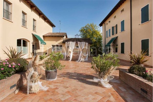 casa indipendente in vendita a Carpi in zona Cortile