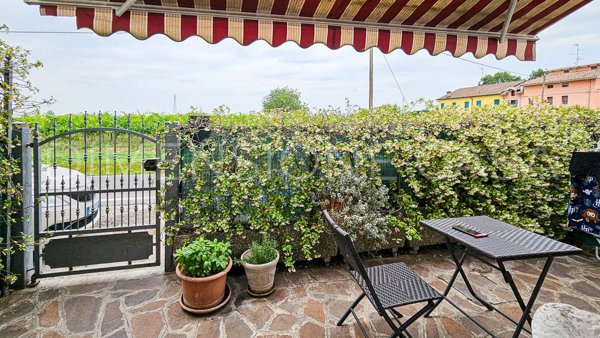 casa indipendente in vendita a Carpi