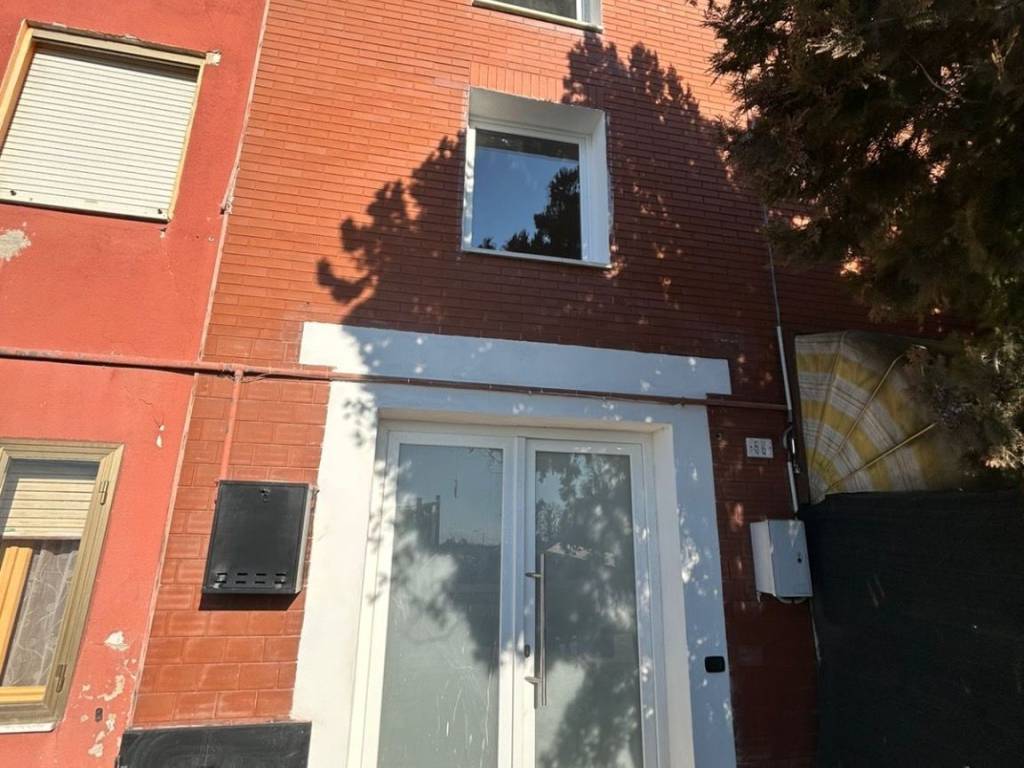 casa indipendente in vendita a Carpi in zona Gargallo