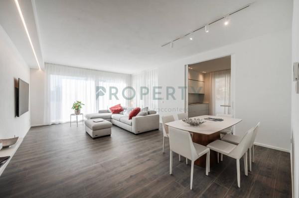 appartamento in vendita a Carpi in zona Centro Storico