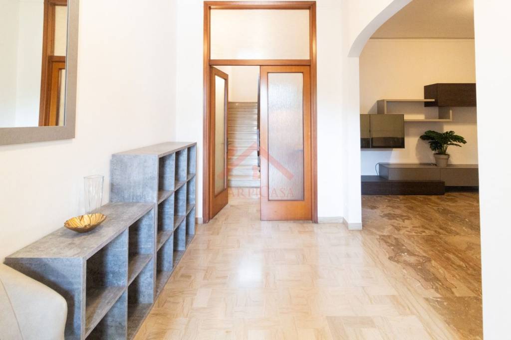 casa indipendente in vendita a Carpi