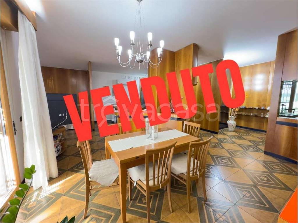 appartamento in vendita a Carpi in zona Quartirolo