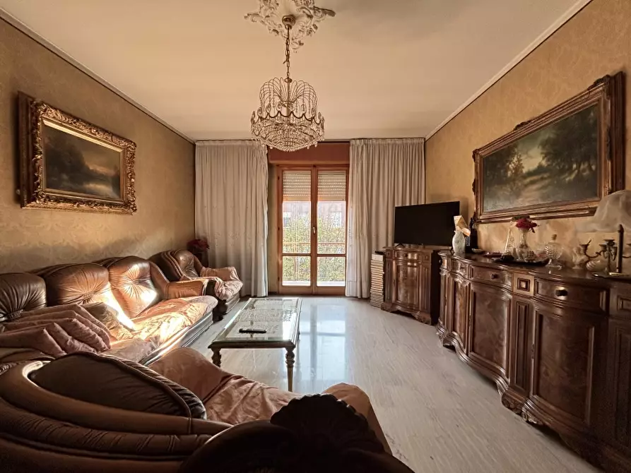 appartamento in vendita a Carpi in zona Centro Storico