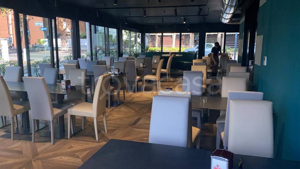 negozio in vendita a Carpi