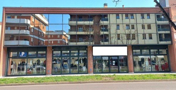 ufficio in vendita a Carpi in zona Centro Storico