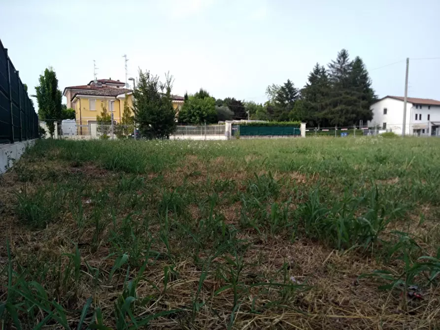 terreno edificabile in vendita a Carpi