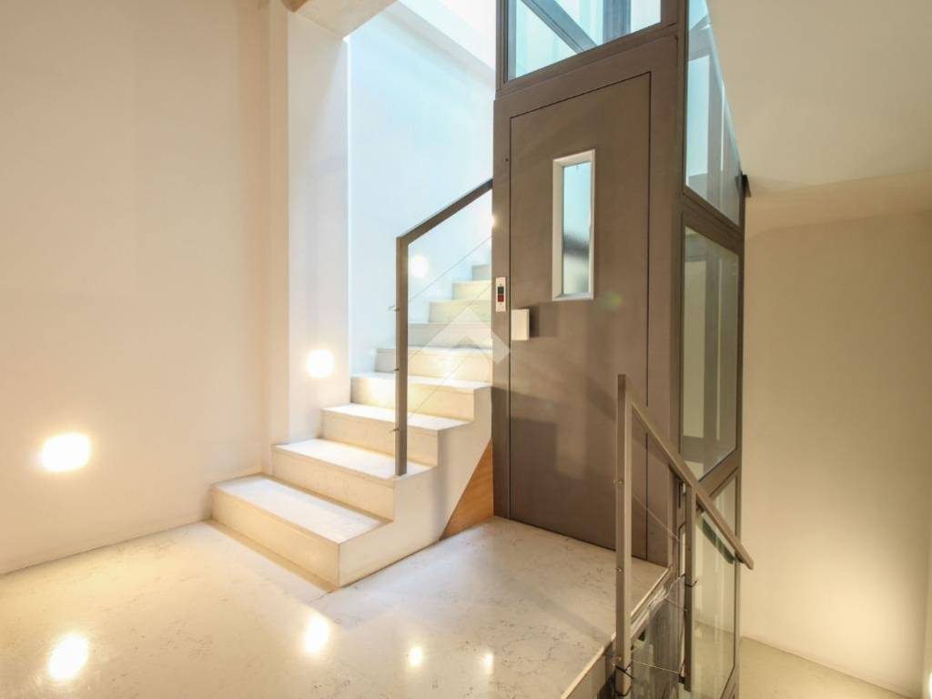 appartamento in vendita a Carpi in zona Centro Storico