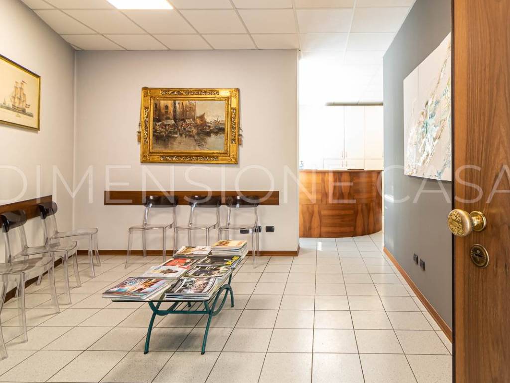 ufficio in vendita a Carpi