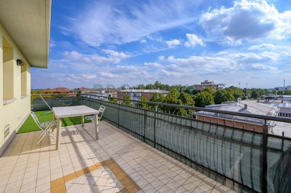 appartamento in vendita a Carpi in zona Quartirolo