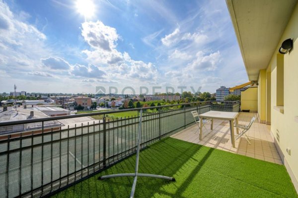 appartamento in vendita a Carpi in zona Quartirolo