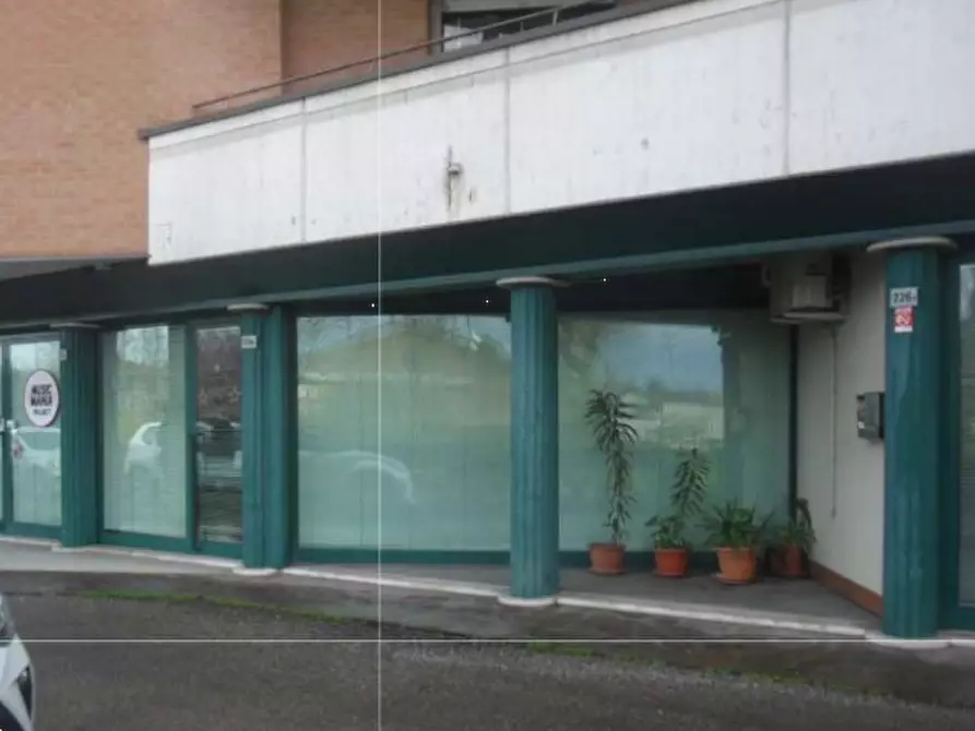 negozio in vendita a Carpi